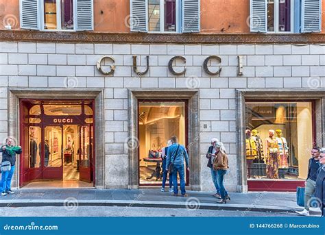 gucci roma uffici|gucci store rome italy.